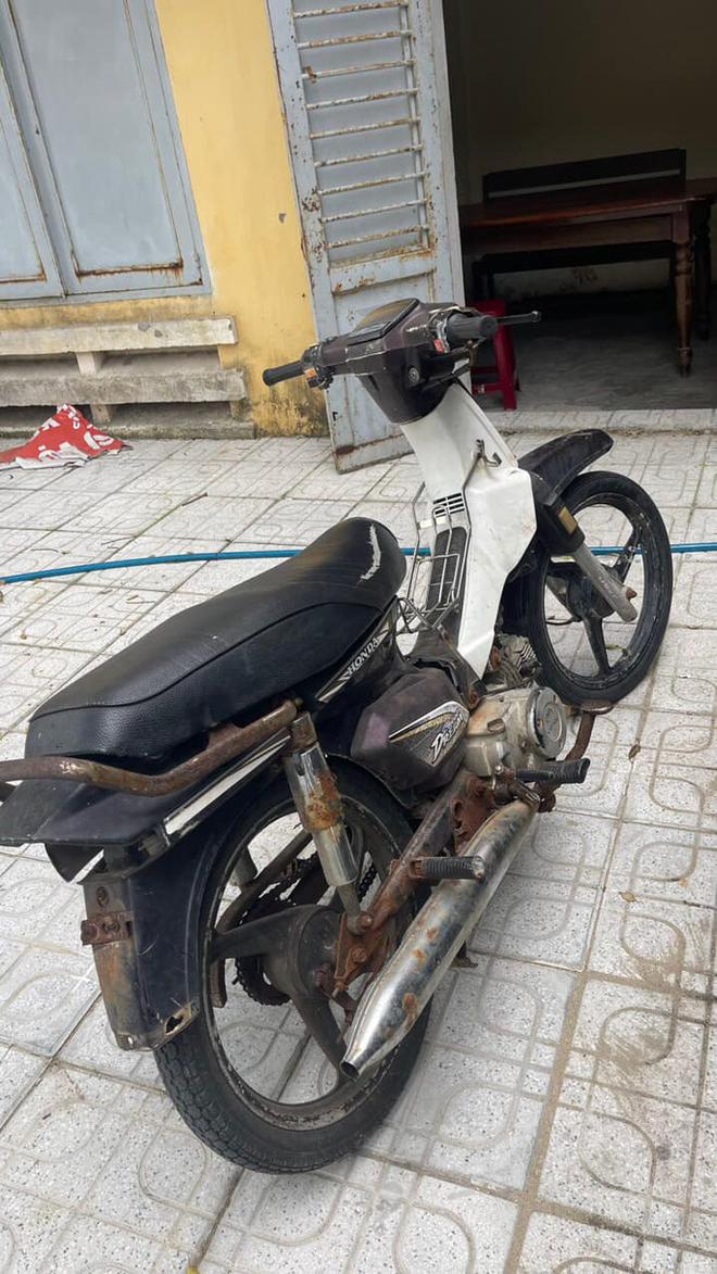 2 giờ truy bắt Ba x&iacute;t, kẻ cướp tiền người gi&uacute;p đỡ m&igrave;nh - Ảnh 2.