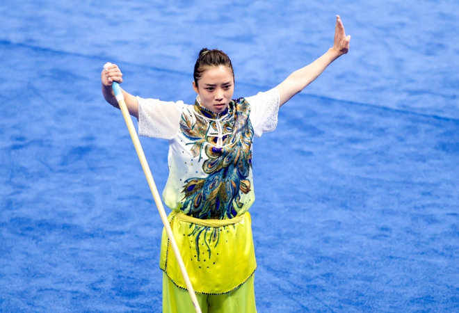 Ngọc nữ wushu Dương Thúy Vi biểu diễn với thần thái cực cuốn xuất sắc giành huy chương đồng ASIAD - Ảnh 3.