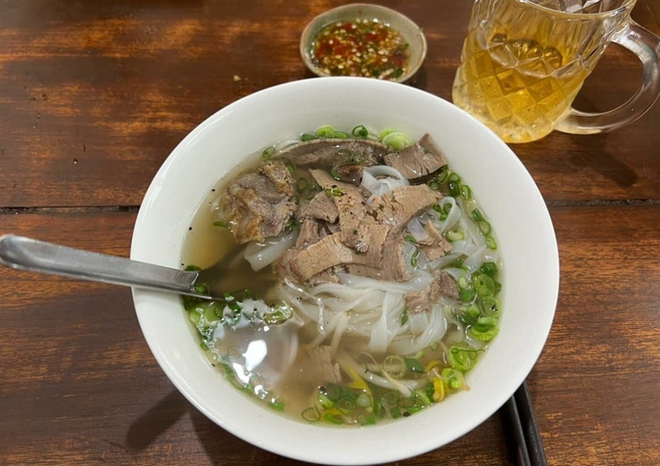 Th&ecirc;m sao H&agrave;n y&ecirc;u th&iacute;ch phở Việt Nam - Ảnh 7.