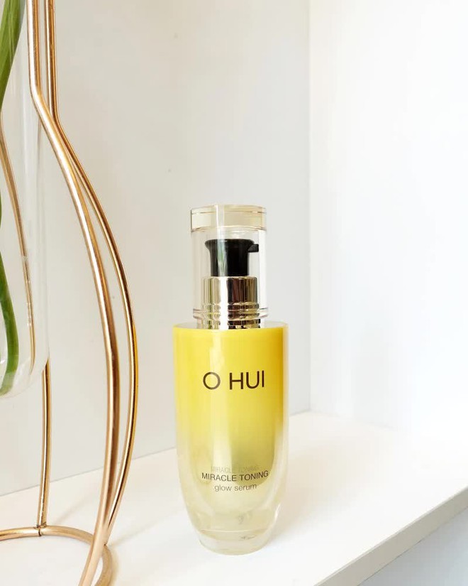 6 lưu &yacute; khi d&ugrave;ng serum vitamin C để giảm th&acirc;m n&aacute;m, l&agrave;m trắng da - Ảnh 10.