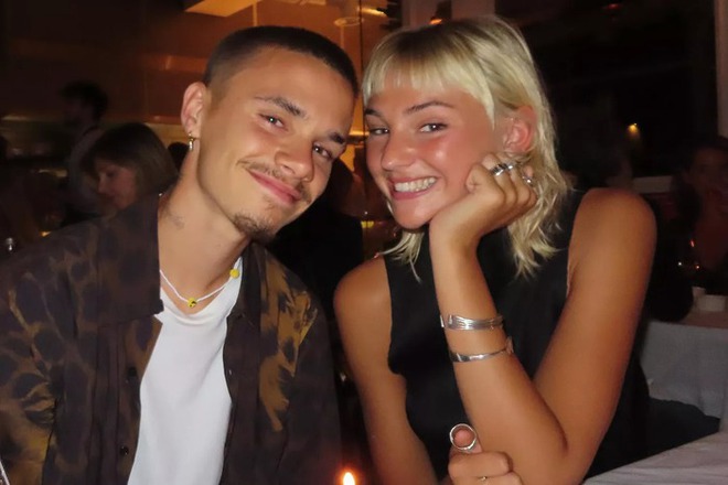 Vợ chồng David Beckham mừng sinh nhật con trai Romeo, chia sẻ khoảnh khắc gia đ&igrave;nh ấm &aacute;p - Ảnh 6.