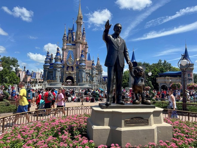 Có gì trong siêu khách sạn dành cho thú cưng tại Disney World? - Ảnh 1.