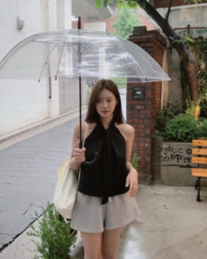 Nữ blogger người H&agrave;n ghi điểm với style tiểu thư s&agrave;nh điệu, diện đồ g&igrave; cũng sang ng&uacute;t ng&agrave;n - Ảnh 8.