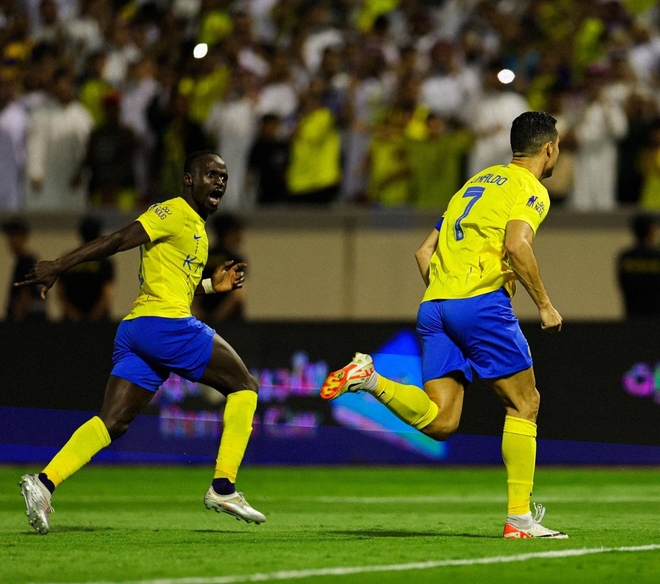 Ronaldo vừa ghi bàn vừa kiến tạo, Al Nassr thắng kịch tính Al Taee - Ảnh 7.