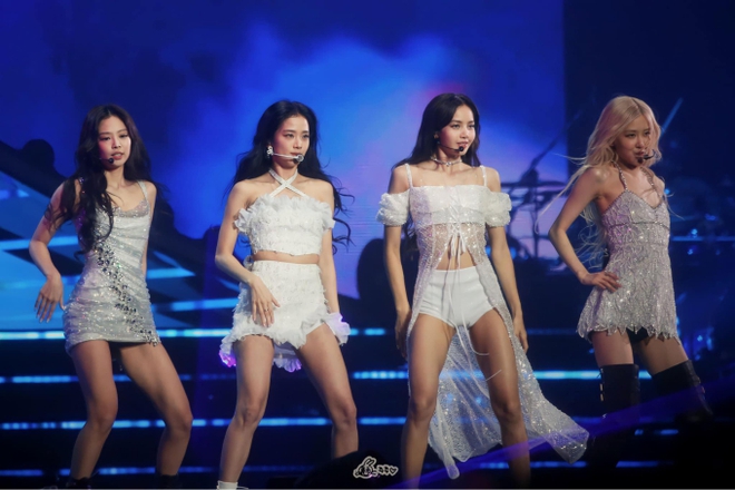 Đến bao giờ chuyện hợp đồng của BLACKPINK mới ngã ngũ? - Ảnh 3.