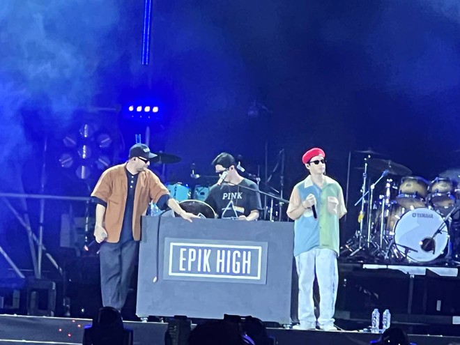 HOT: Epik High gây “chấn động” trên sân khấu HAY FEST, khẳng định sẽ quay trở lại Việt Nam làm concert! - Ảnh 1.