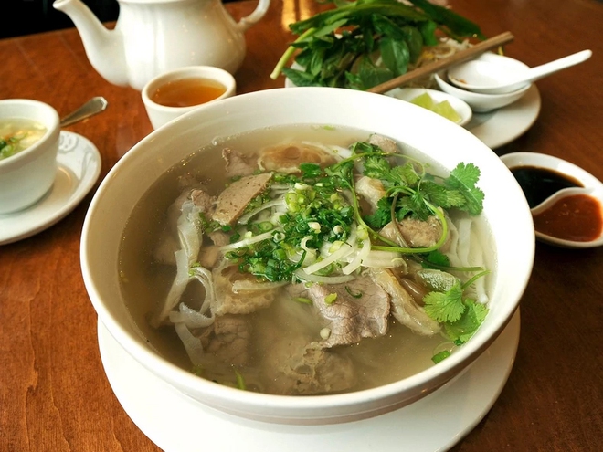 2 món ăn của Việt Nam lọt danh sách &quot;nhất định phải thử trong đời&quot; do báo Mỹ bình chọn - Ảnh 1.