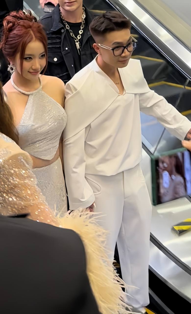 Huyền 204 l&ecirc;n đồ cắt xẻ t&aacute;o bạo nắm tay chồng thiếu gia lọt tầm ngắm cam thường - Ảnh 1.