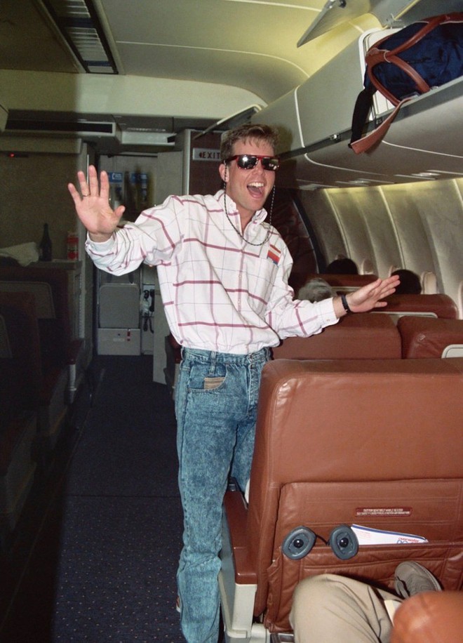 Bộ ảnh cho thấy đi m&aacute;y bay đ&atilde; thay đổi thế n&agrave;o suốt 100 năm qua, đặc biệt nhất l&agrave; thời đại v&agrave;ng - Ảnh 7.