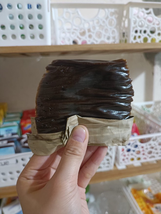 Con d&acirc;u kể chuyện mẹ chồng cho b&aacute;nh kh&ocirc;ng c&oacute; nh&acirc;n, điểm đặc biệt khiến bao người cảm động - Ảnh 2.