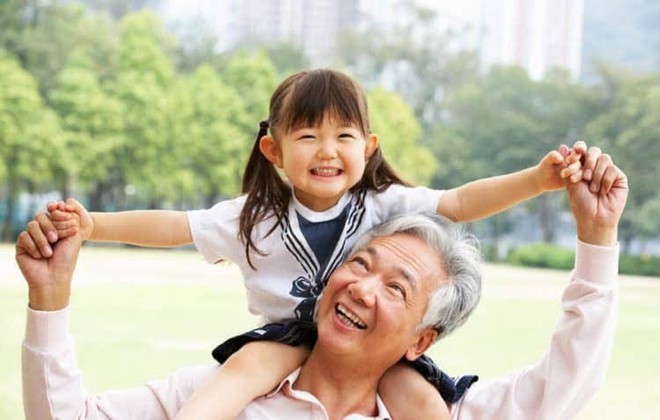 Con sẽ l&agrave; một em b&eacute; hiếu thảo nếu ba mẹ thực hiện sớm 3 điều quan trọng n&agrave;y - Ảnh 1.