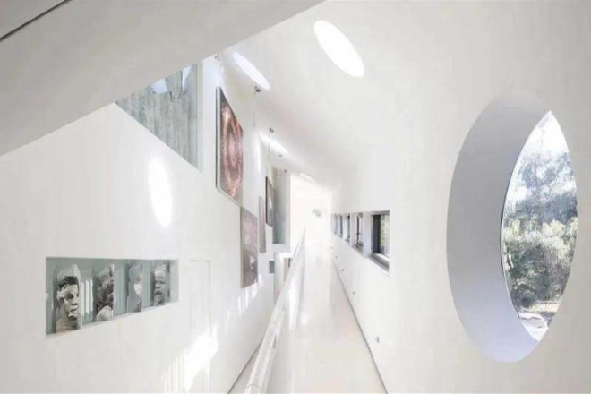 Biệt thự 340m2 của diễn vi&ecirc;n c&oacute; gia thế khủng nhất nh&igrave; Cbiz: Xa hoa toạ lạc trong khu nh&agrave; gi&agrave;u, kh&ocirc;ng gian như viện bảo t&agrave;ng - Ảnh 6.