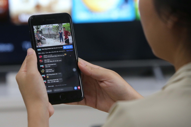 Livestream trên mạng xã hội sẽ phải xin phép? - Ảnh 1.