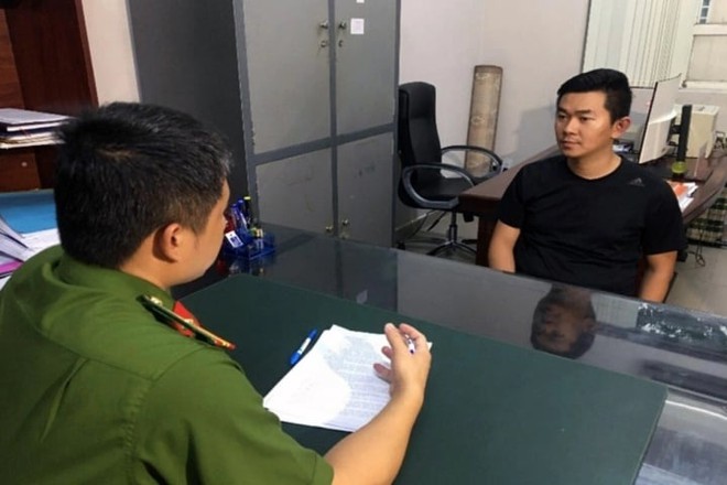 Bắt giữ kẻ chủ mưu thu&ecirc; sinh vi&ecirc;n diễn theo kịch bản, l&ugrave;a kh&aacute;ch mua dự &aacute;n ma - Ảnh 1.