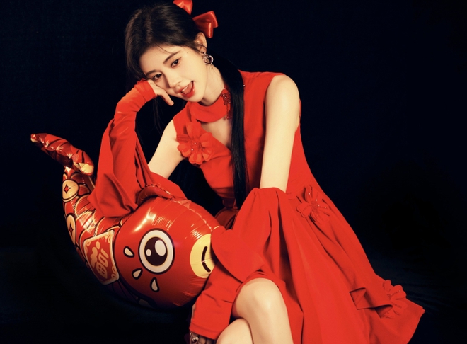 Mỹ nh&acirc;n 4000 năm c&oacute; một xinh đẹp rực rỡ, lấn &aacute;t hết d&agrave;n tiểu hoa khiến netizen gật g&ugrave; khen m&atilde;i đỉnh - Ảnh 7.