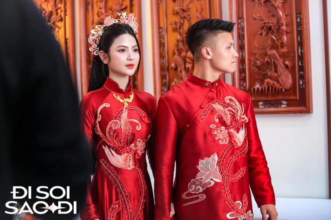 To&agrave;n cảnh lễ ăn hỏi v&agrave; đ&oacute;n d&acirc;u của Quang Hải - Chu Thanh Huyền: Visual c&ocirc; d&acirc;u ch&uacute; rể s&aacute;ng bừng - Ảnh 8.