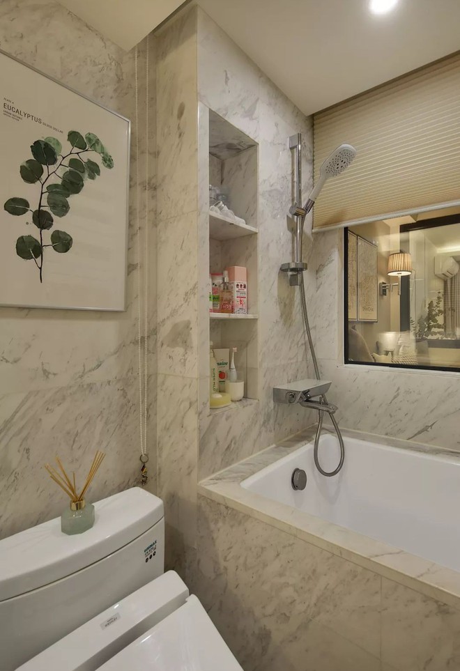 Người phụ nữ 80 tuổi sở hữu căn hộ 38m&sup2; c&oacute; khả năng lưu trữ thần th&aacute;nh - Ảnh 20.