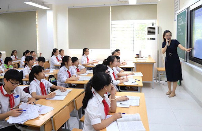Tăng 70.000 học sinh trong năm tới, H&agrave; Nội giải quyết b&agrave;i to&aacute;n qu&aacute; tải thế n&agrave;o? - Ảnh 1.