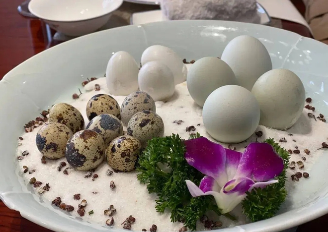 Ăn quá số trứng này mỗi tuần không những không có lợi mà còn gây hại thêm cho sức khỏe - Ảnh 1.