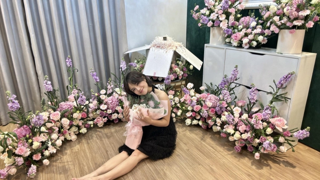 Th&aacute;i Trinh lần đầu c&ocirc;ng khai khoảnh khắc t&igrave;nh tứ b&ecirc;n h&ocirc;n phu hậu nhận lời cầu h&ocirc;n đ&uacute;ng ng&agrave;y 1/1 - Ảnh 4.