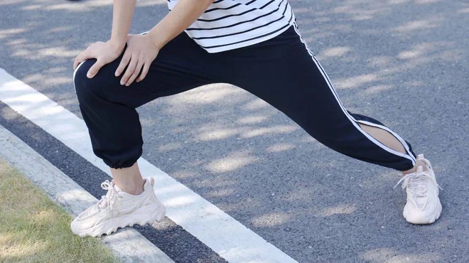 Người c&oacute; sức đề kh&aacute;ng k&eacute;m thường c&oacute; 4 triệu chứng, l&agrave;m 3 điều n&agrave;y để n&acirc;ng khả năng miễn dịch c&agrave;ng sớm c&agrave;ng tốt - Ảnh 4.