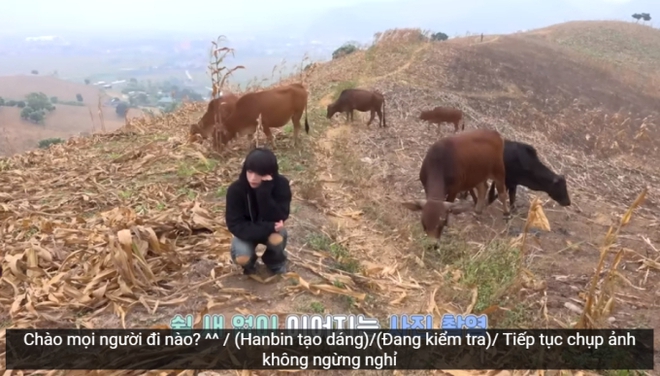 Idol người Việt Hanbin (TEMPEST) gây bão với bộ ảnh soái mê hồn khi diện áo dài ngũ thân ở quê nhà Yên Bái - Ảnh 11.