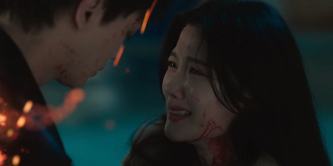 Kim Yoo Jung gây sốt MXH vì cảnh khóc quá đỉnh, bi thương tột độ còn gợi nhắc bom tấn đình đám - Ảnh 2.