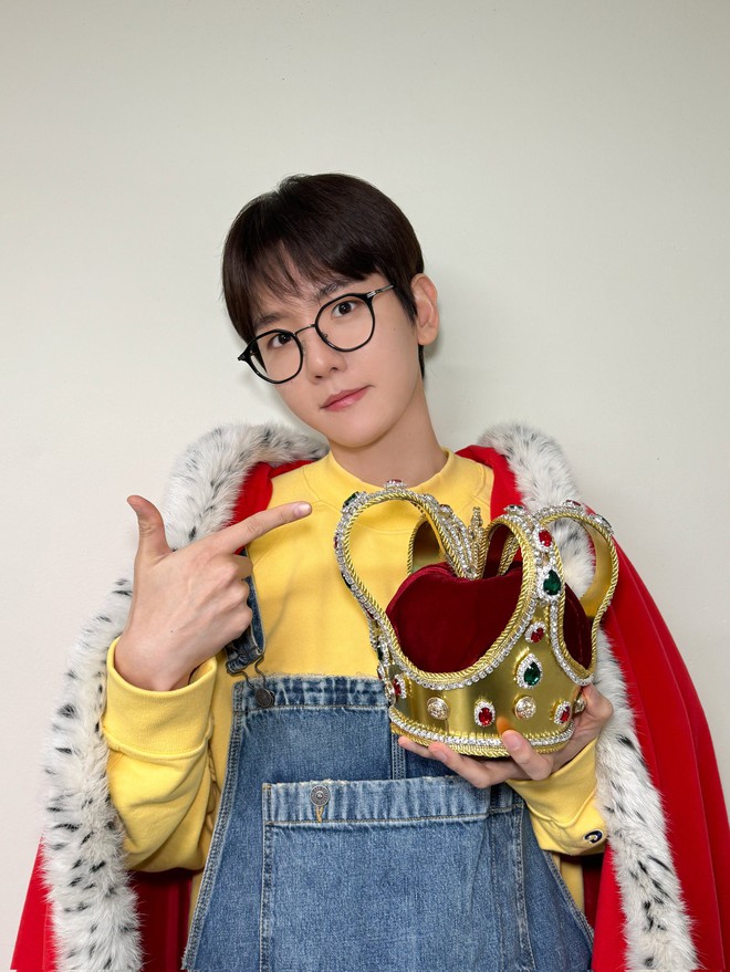 Nam idol SM vừa lên chức chủ tịch đã có quà đặc biệt cho Việt Nam, fan chuẩn bị lên đồ đi concert ngay và luôn! - Ảnh 4.
