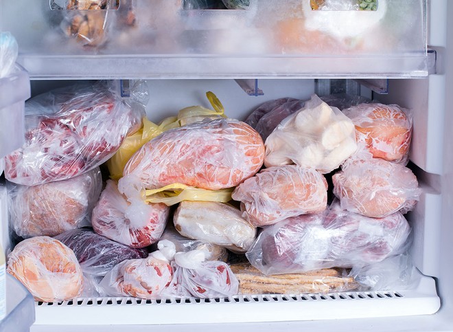 Gần Tết mua thực phẩm đông lạnh để dự trữ cần nhớ 7 điều này - Ảnh 4.