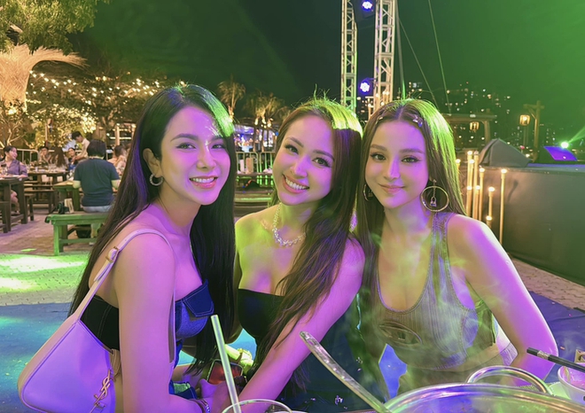 Bộ 3 cựu hot girl Hà thành chung khung hình cùng đẹp - giỏi - giàu nhưng số phận sao lại khác nhau - Ảnh 1.