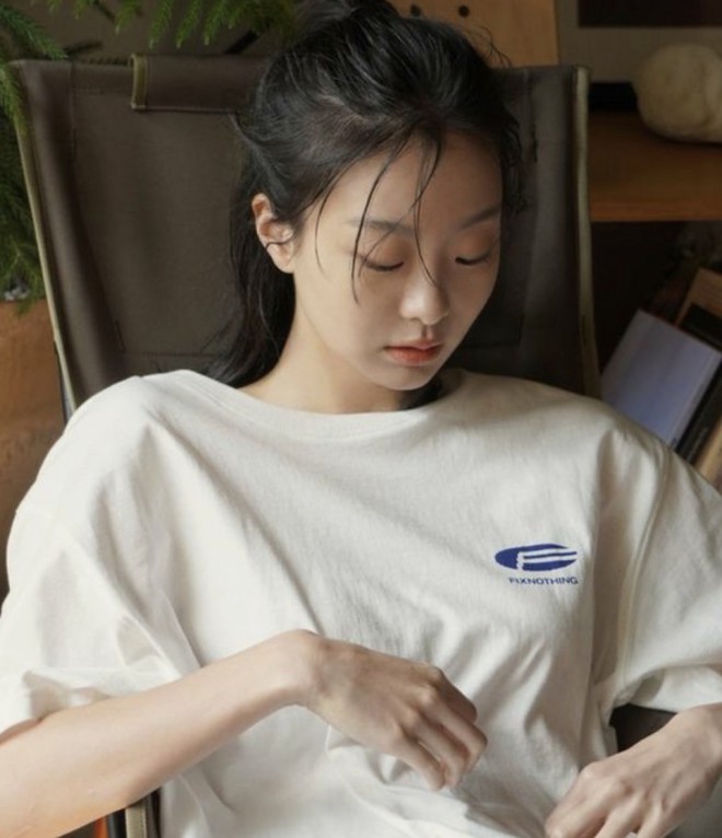 30 tuổi nhưng bị nợ lương, hết sạch tiền tiết kiệm v&igrave; rơi v&agrave;o lừa đảo: C&ocirc; g&aacute;i ph&acirc;n v&acirc;n c&oacute; n&ecirc;n về qu&ecirc; ăn Tết hay kh&ocirc;ng? - Ảnh 1.