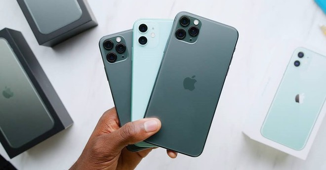 Gi&aacute; iPhone cận Tết: iPhone 11 v&agrave; 12 ph&aacute; vỡ lịch sử; iPhone 13, 14, 15 đồng loạt chạm đ&aacute;y - Ảnh 1.