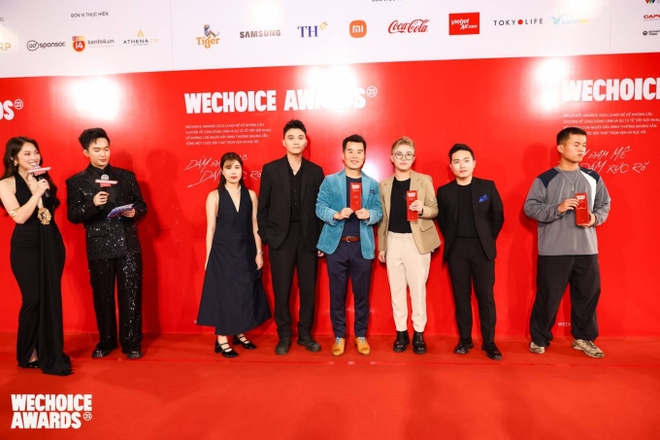 Không ngừng lan tỏa giá trị nghệ thuật nhân văn đến cộng đồng 5 đại diện xuất sắc nhận Giải thưởng Z-Space tại WeChoice Awards 2023 - Ảnh 2.
