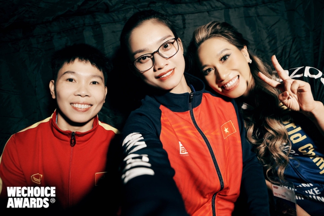 Hé lộ ảnh hậu trường 4 cô gái vàng của thể thao Việt Nam giao lưu cùng Diva Mỹ Linh, hoa hậu Hương Giang, Hoà Minzy - Ảnh 8.