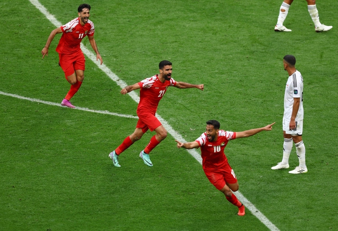 Kết quả Asian Cup 2023: Jordan thắng 10 người của Iraq theo kịch bản điên rồ - Ảnh 5.