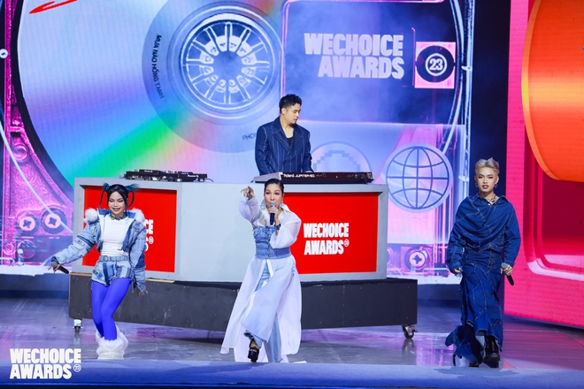 Khép lại WeChoice Awards 2023: Những màn trình diễn mãn nhãn, những người nghệ sĩ dám đam mê, tỏa sáng rực rỡ trong đêm gala! - Ảnh 22.