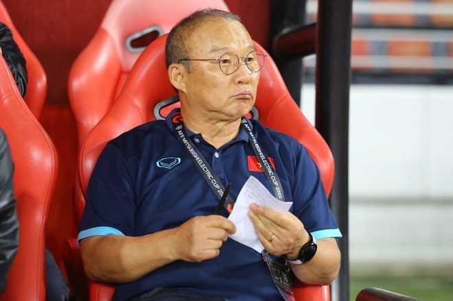 Chủ tịch LĐBĐ Malaysia: HLV Park Hang Seo suýt phá hợp đồng với tuyển Việt Nam - Ảnh 1.