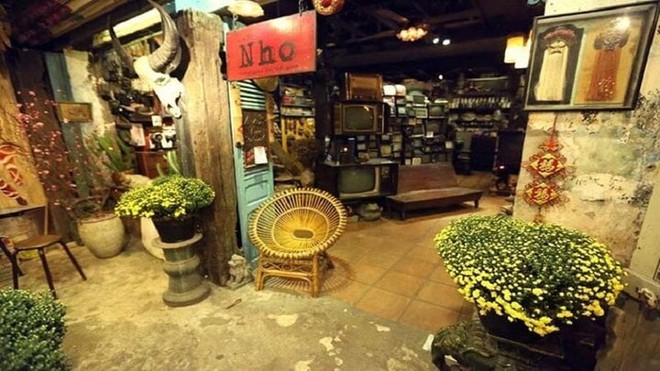 Những quán cà phê độc lạ ở Sài Gòn - Ảnh 4.