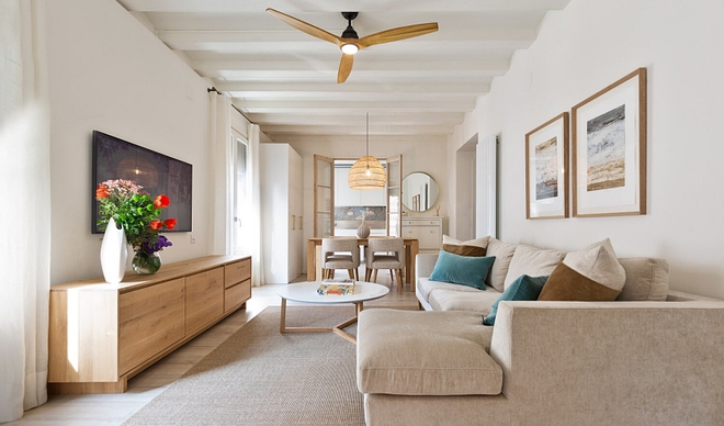 Chỉ 49m&sup2; nhưng căn hộ nhỏ n&agrave;y mang đến cho người nh&igrave;n vẻ đẹp ngọt ng&agrave;o với m&agrave;u sắc đẹp lịm tim - Ảnh 2.