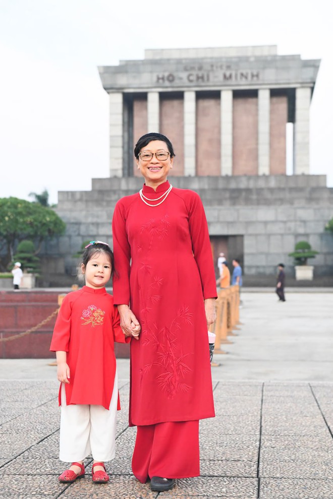 Hỏi nhanh người dân yêu Hà Nội nhất vì điều gì: Thì ra là những thứ rất bình dị này!- Ảnh 2.