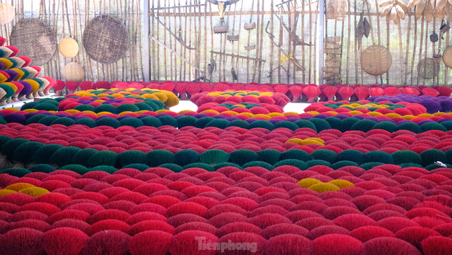 Kh&aacute;ch quốc tế th&iacute;ch th&uacute; check-in l&agrave;ng hương nổi tiếng ở H&agrave; Nội- Ảnh 21.