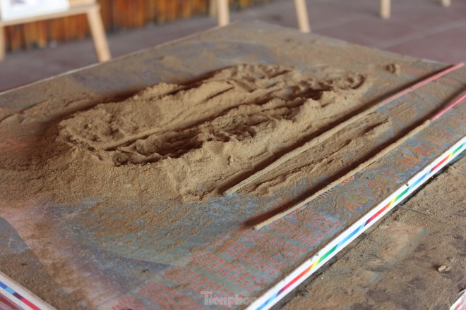 Kh&aacute;ch quốc tế th&iacute;ch th&uacute; check-in l&agrave;ng hương nổi tiếng ở H&agrave; Nội- Ảnh 10.