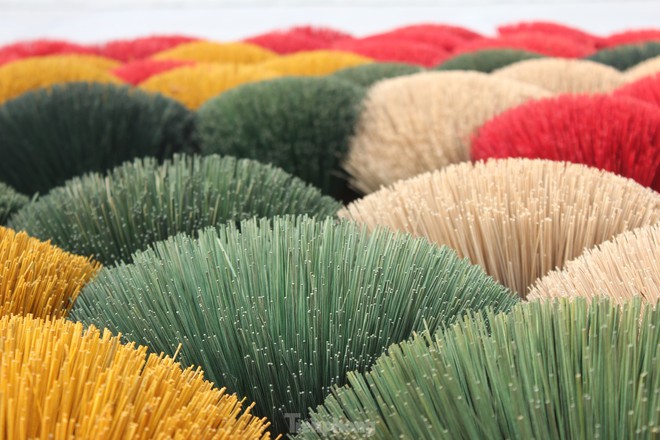 Kh&aacute;ch quốc tế th&iacute;ch th&uacute; check-in l&agrave;ng hương nổi tiếng ở H&agrave; Nội- Ảnh 16.