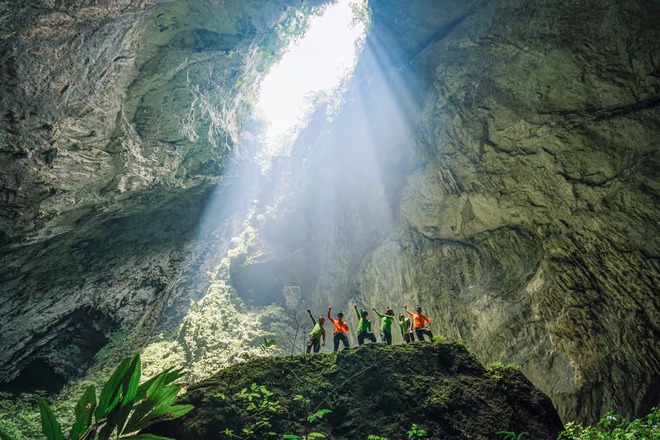 Một nơi được mệnh danh “xứ sở thần tiên dưới lòng đất” của Việt Nam, đủ chứa tòa nhà 40 tầng, 70 triệu đồng/tour vẫn kín khách quanh năm- Ảnh 10.