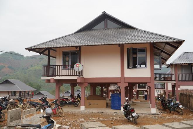 Người d&acirc;n L&agrave;ng Nủ ch&iacute;nh thức nhận nh&agrave; mới, kỳ vọng về ng&ocirc;i l&agrave;ng hạnh ph&uacute;c- Ảnh 6.