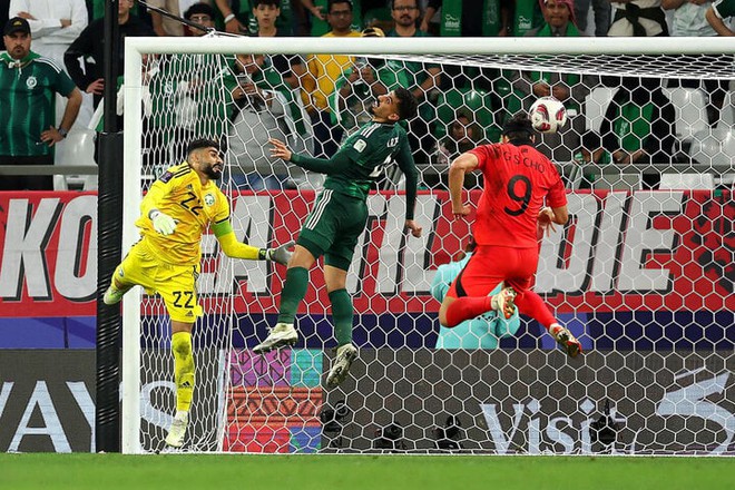 H&agrave;nh tr&igrave;nh kỳ lạ của nam thần Cho Gue-sung - Ảnh 2.