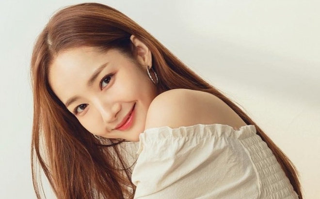Park Min Young: Ng&ocirc;i sao H&agrave;n được săn đ&oacute;n h&agrave;ng đầu gi&agrave;u cỡ n&agrave;o? - Ảnh 4.