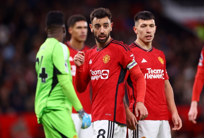 Bruno Fernandes gửi thông điệp đặc biệt tới Đỗ Hùng Dũng - Ảnh 1.