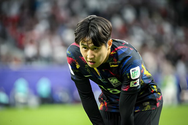 Lee Kang-in bị tố chửi thề, x&uacute;c phạm đồng đội cũ - Ảnh 1.