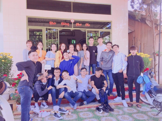 Lớp nh&agrave; người ta ra trường gần thập kỷ vẫn t&igrave;nh thương mến thương, cứ đến Tết l&agrave; tự gi&aacute;c đi họp lớp kh&ocirc;ng cần nhắc nhở - Ảnh 3.